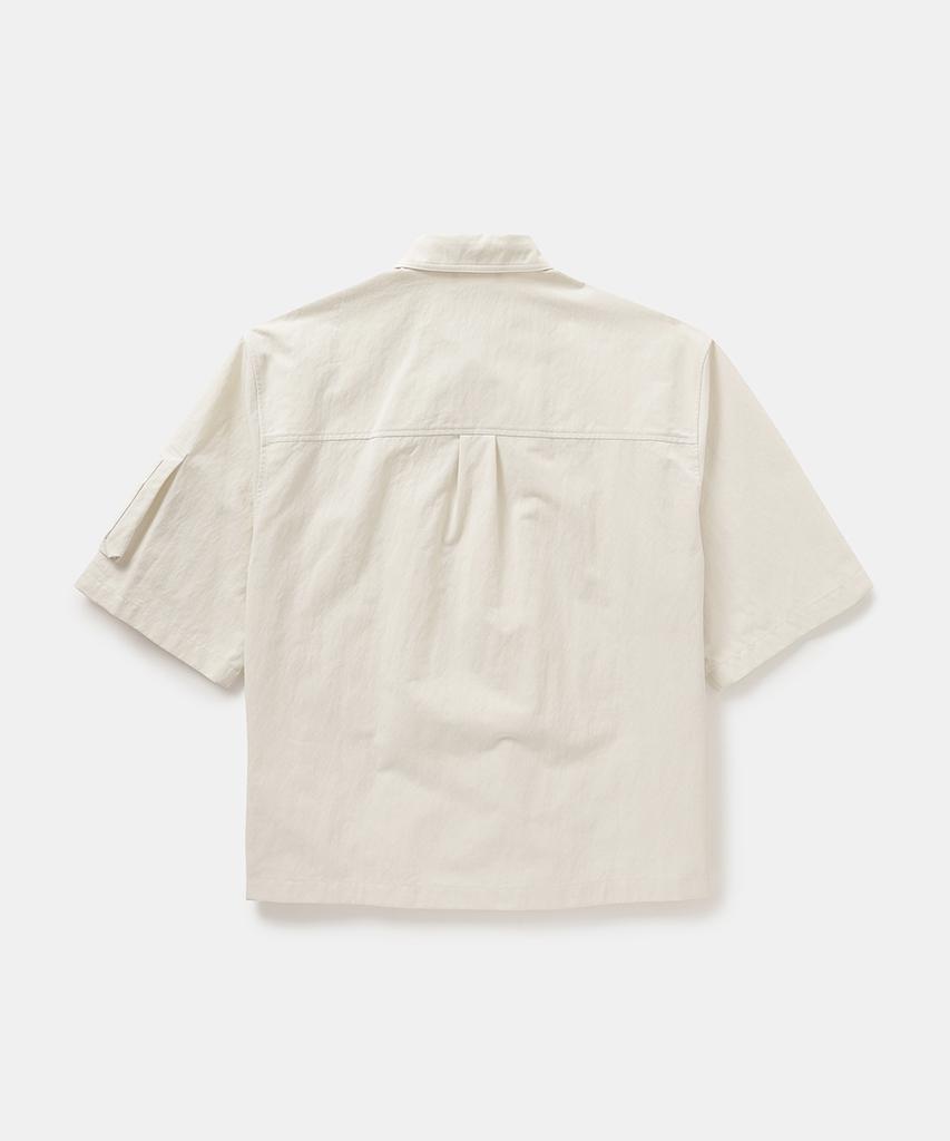 Tullunjeubeulig Tb-No.2 In & Out Short Sleeve Shacket (E5910G3307)