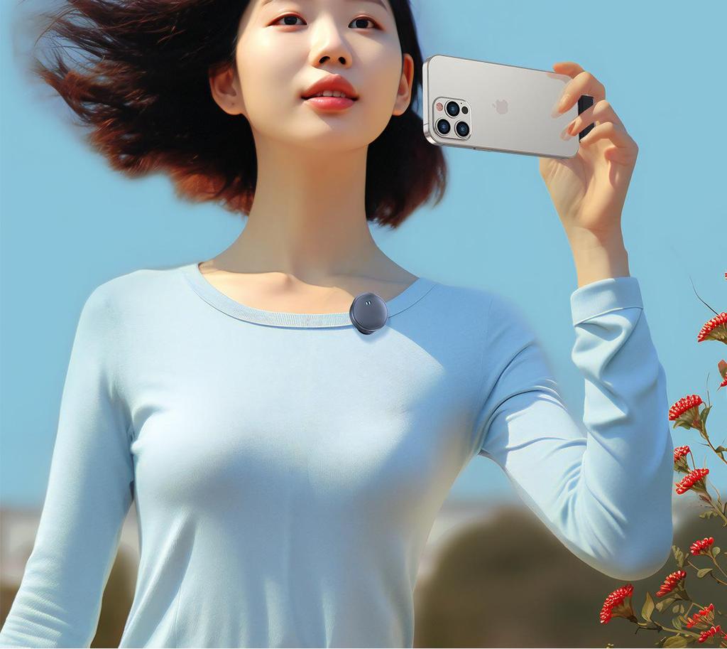 Wireless Lavalier Microphone for Outdoor Live Recording with Noise Reduction