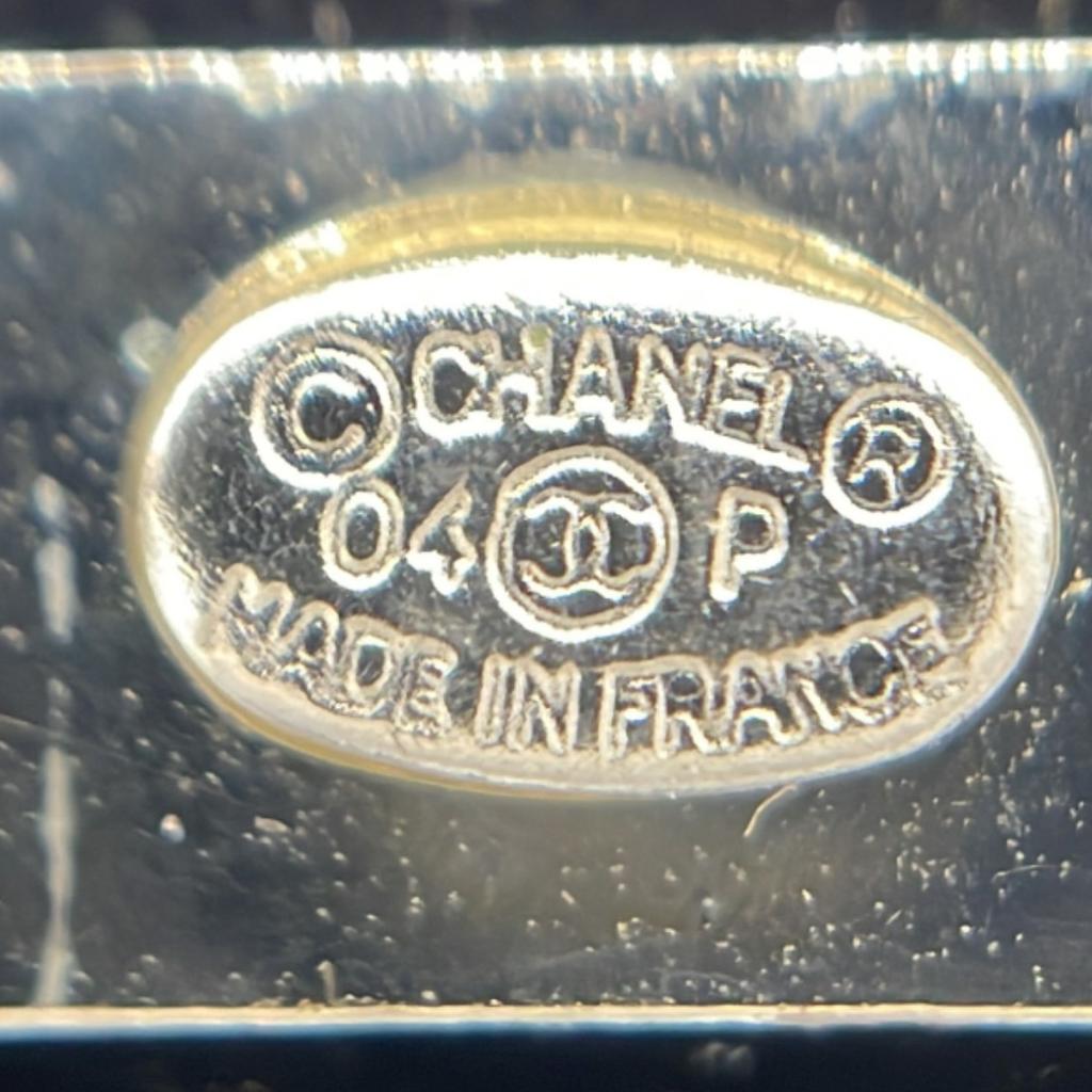 CHANEL Clover Beans present 04P Brooch plastic Black x multicolor Women Used