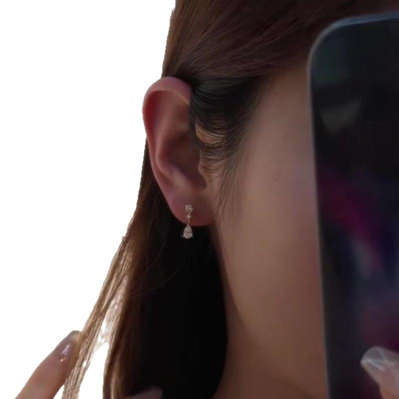 Zircon Water Drop Pendant Earrings Retro Light Luxury Simple Temperament Earrings Women