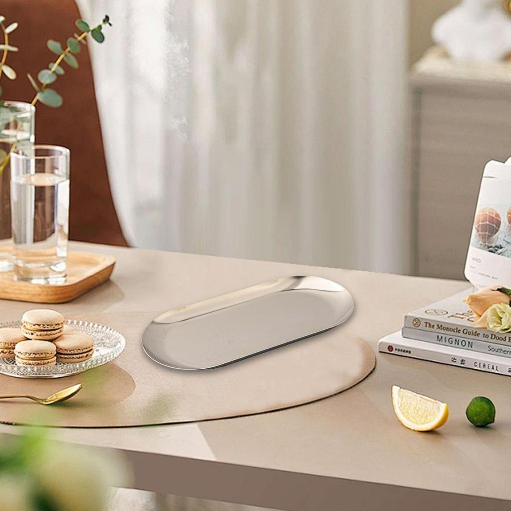 Compact Oval Tray Enhance the Aesthetics of Your Home with This Silvery Tray