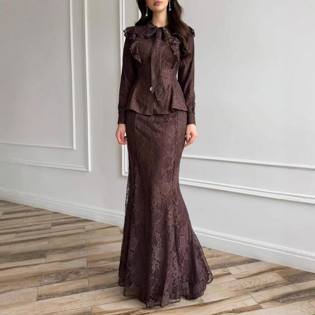 Cross-border European Beautiful Woman Amazon Sexy Small Fragrance Light Luxury Celebrity Lace Fishtail Hip Skirt