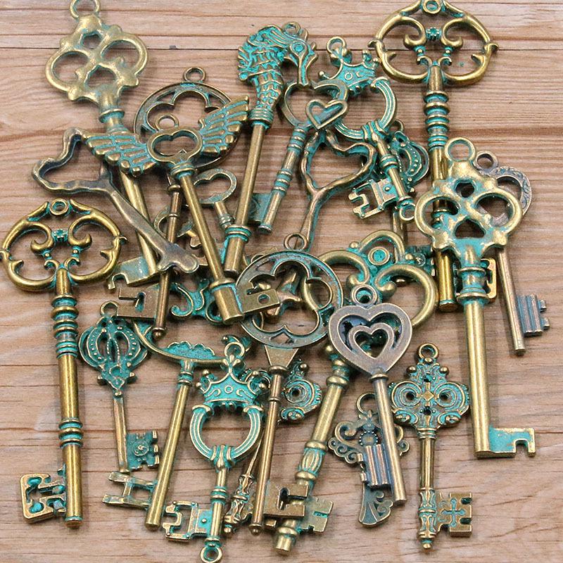 10 Farben DIY Steampunk Schlüsselanhänger Charms – Zufällig 30g, 50g, 100g Legierungs-Schmuckzubehör