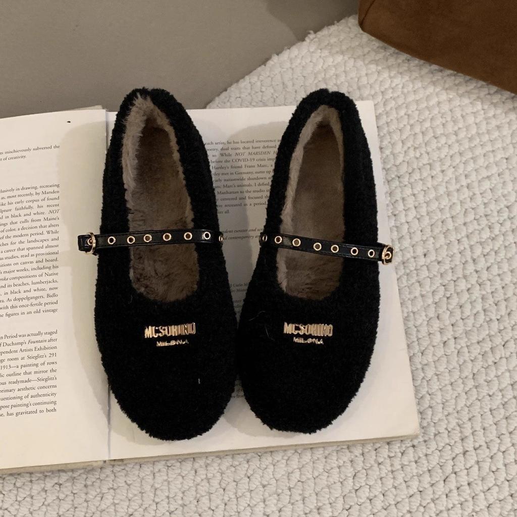 Autumn and Winter Retro Flat Soft-soled Fluffy Shoes Women Wear Autumn and Winter Velvet Cotton Shoes Mary Jane Shoes