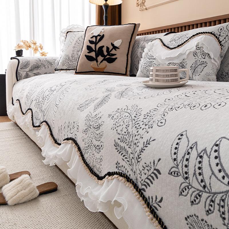 

2025 new special-shaped sofa cushion one-piece straight row non-slip sofa seat cushion four-season universal sofa cover towel 70*70cm