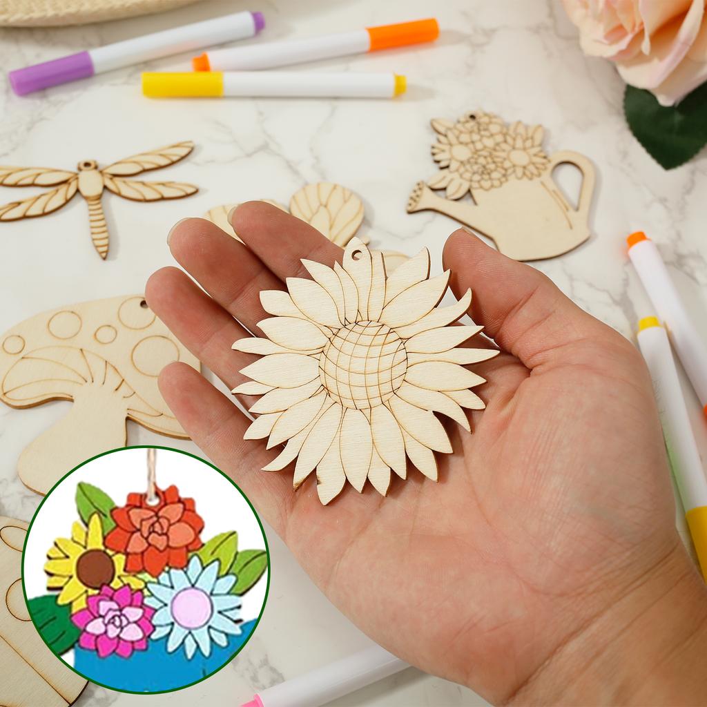 Reusable Wood Spring Ornaments Smooth Wood Cutouts Ornament with String for Decoration Robust Wood Cutouts Ornament for Gift