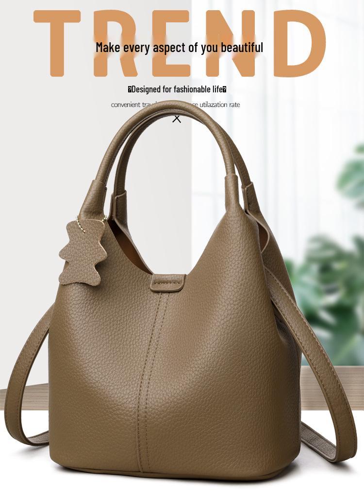 2025 High-End Genuine Leather Women's Shopping Basket Bag with Double-Sided Texture and Leather Tag.