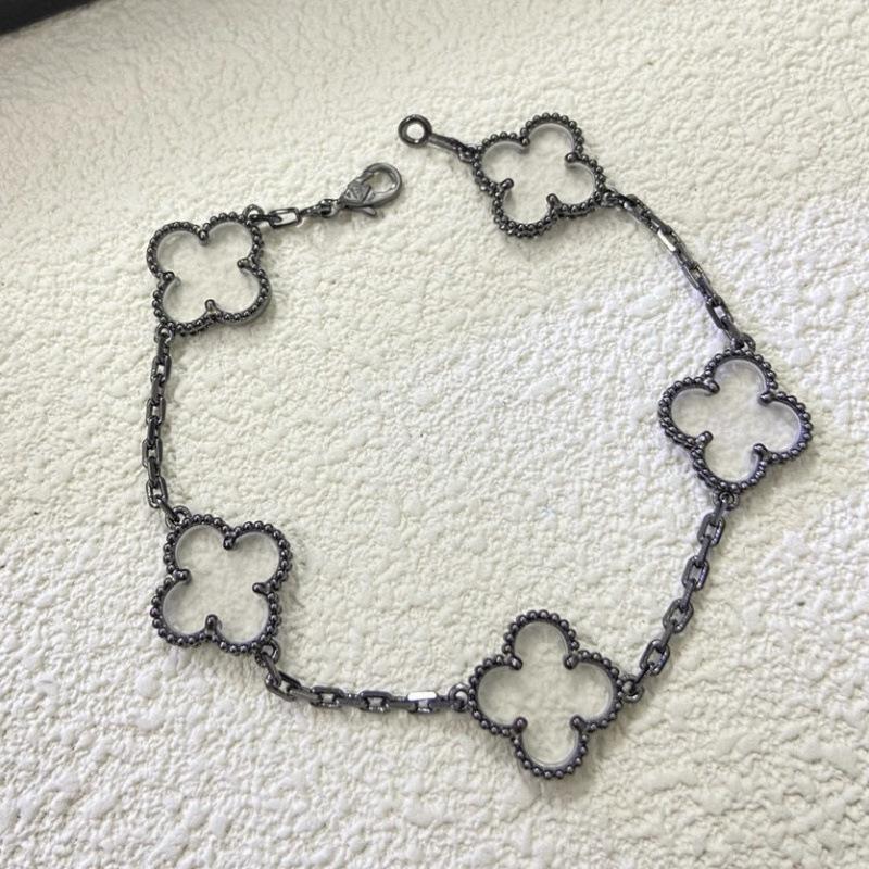 Exquisite Four-leaf Clover Bracelet for Women Five-flower Bracelet Double-sided Natural White Mother-of-pearl and Carnelian Bracelet