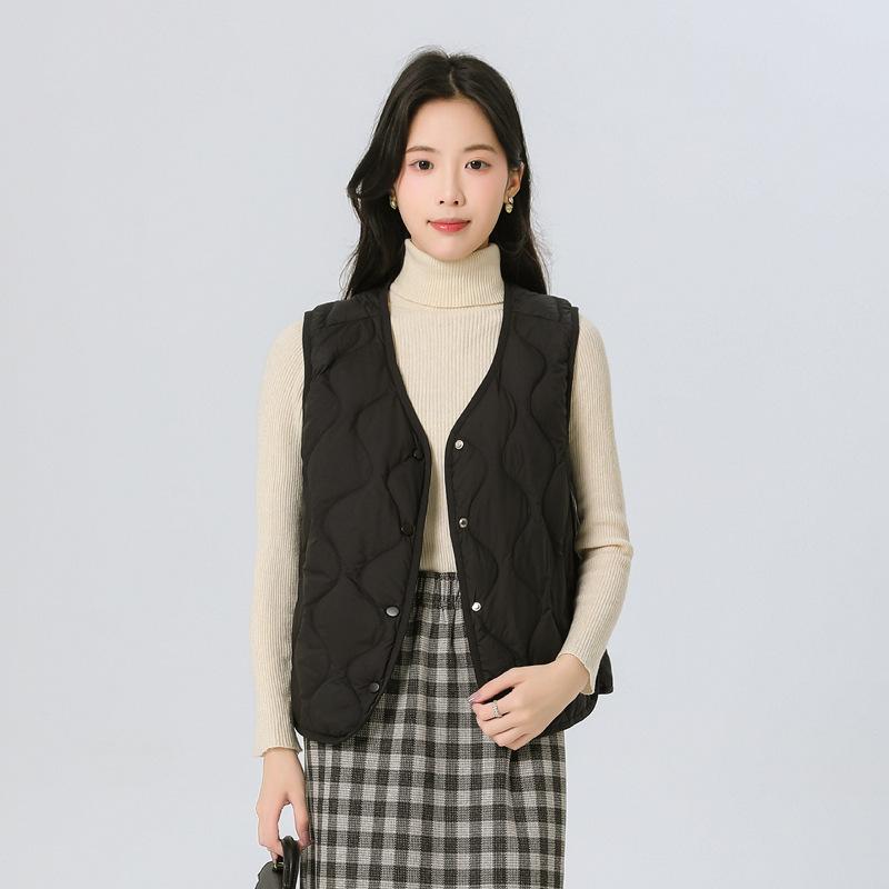 New standard velvet V-neck liner vest light down vest women's winter new gourd pattern collarless cloud inside