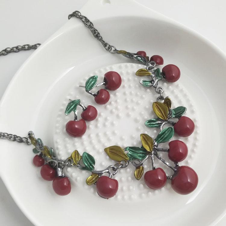 Top-Selling Cherry Necklace & Earring Set - Women's Trendy Choker Accessories