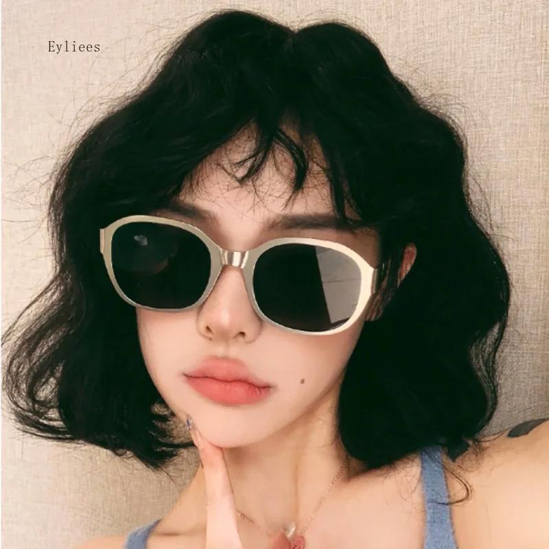Sunglasses for Women Retro Metal Oval Men Premium Brand Designer Trendy Punk Round Sun Glasses Female UV400 glasses for men