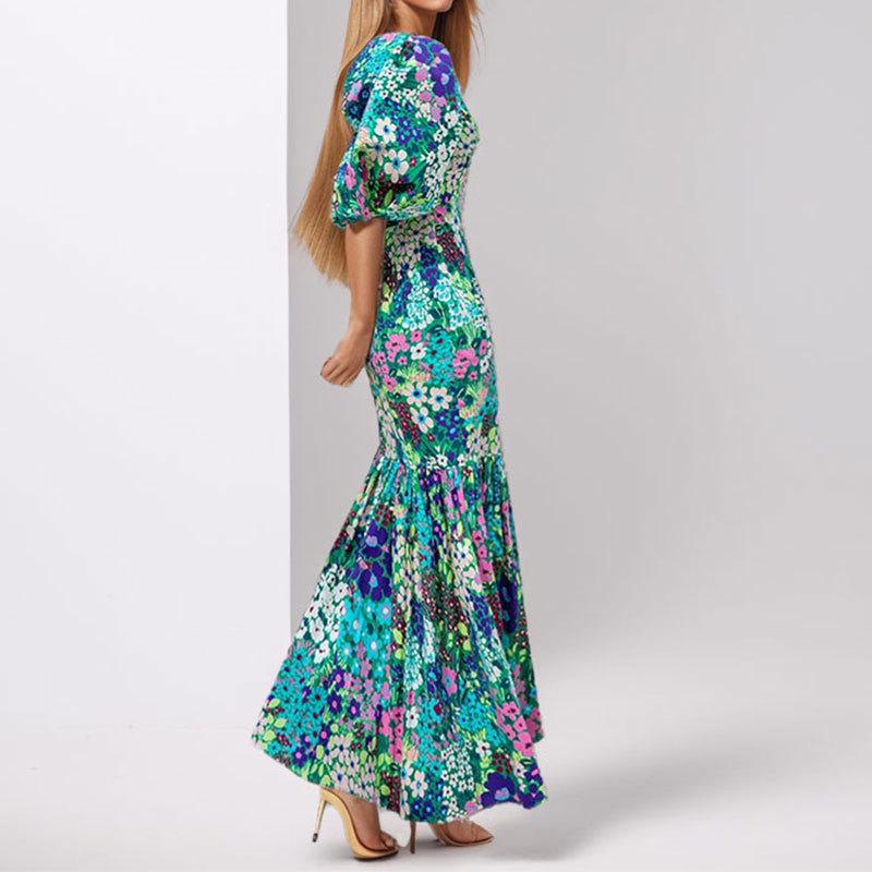2026 Women's Fashion Slim Fit Printed Pleated Dress