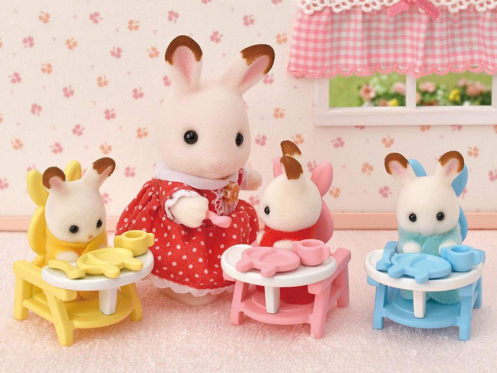 EPOCH Sylvanian Families Doll and Furniture Set [Chocolate Rabbit Triplet Care Set] SE-204