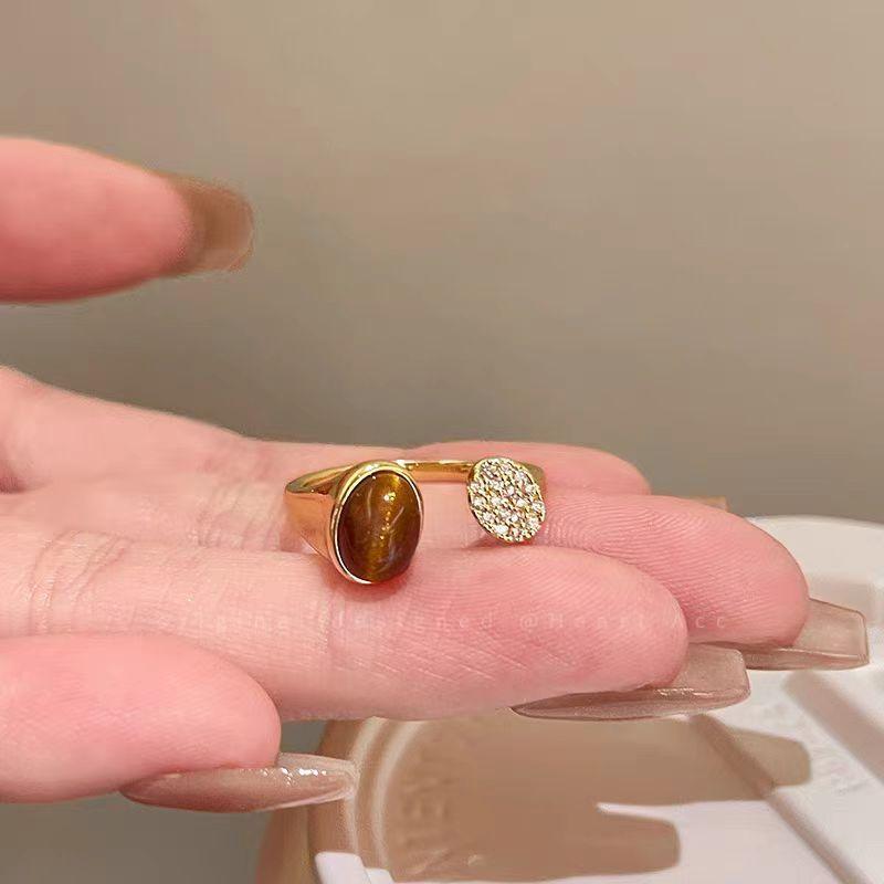 

Maillard serpentine tiger s eye open ring women s unique design sense retro index finger ring high sense light luxury ring double spell tiger eye ring
