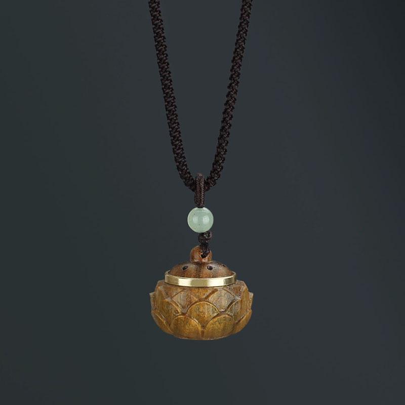 Retro Green Sandalwood Scented Pendant Necklace - Openable Scent Ball Box, Sweater Chain, Car Ornament for Men and Women