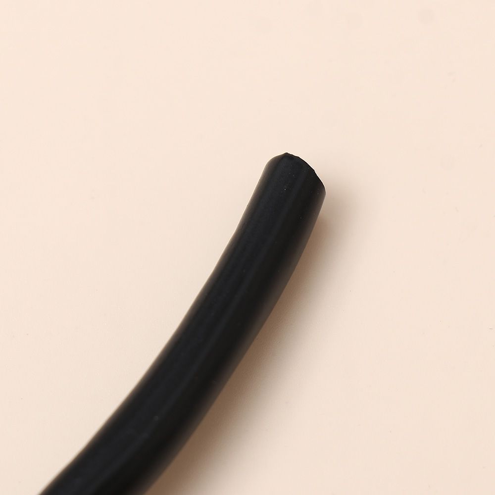 Автоаксессуары Трубка омывателя лобового стекла Черная резиновая трубка Шланг Струйная трубка Водяной шланг омывателя дворников 1 meter