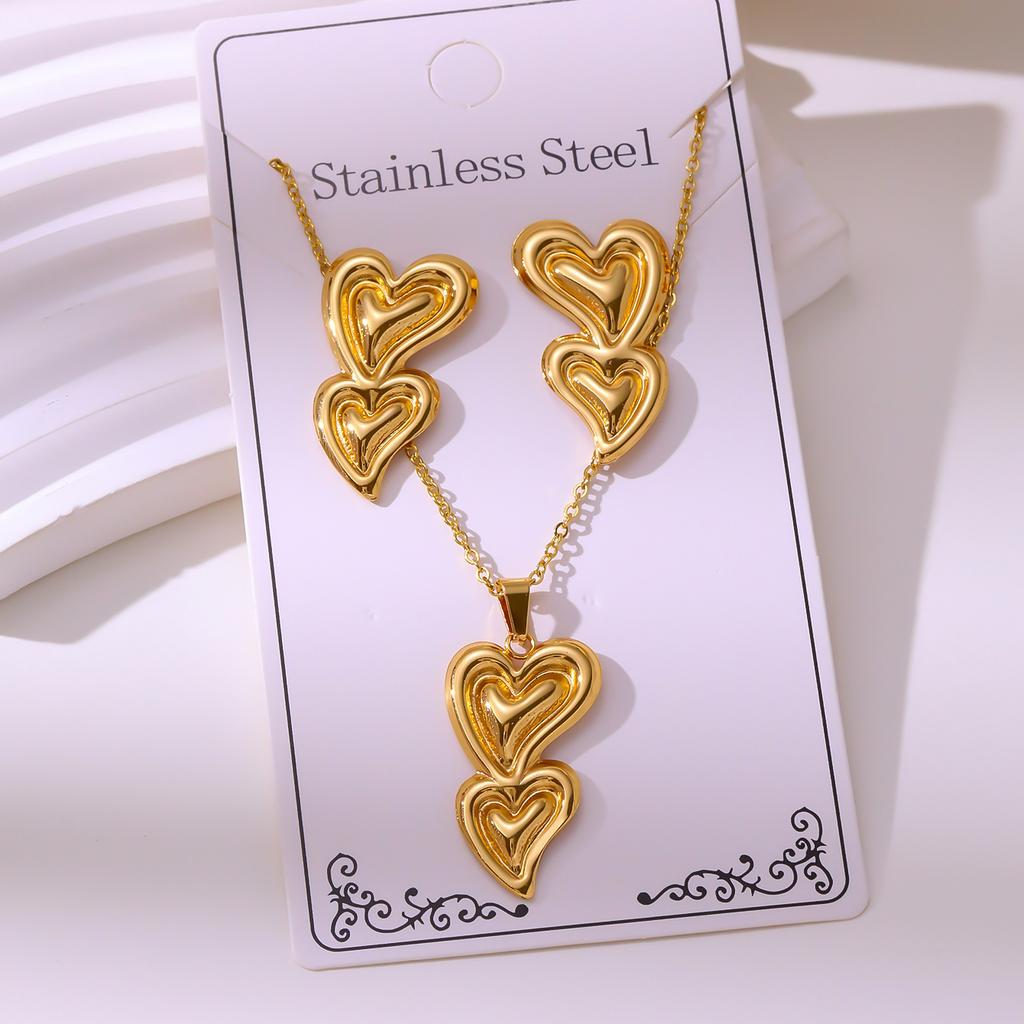 Personalized European and American Fashion Stainless Steel Stud Earrings Necklace Titanium Steel Non-fading Jewelry Set