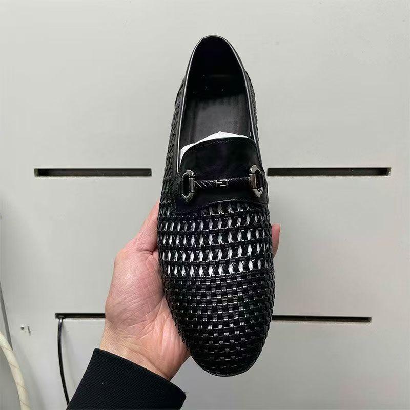 Summer new hollow men's shoes breathable casual leather shoes men's hand-woven one-pedal versatile