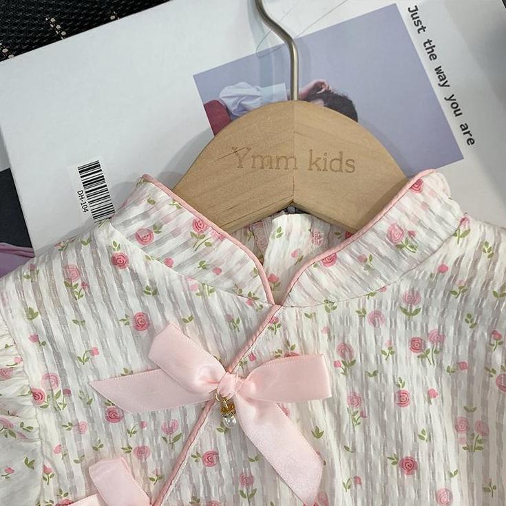 Girls' Summer Outfit Stylish and Stylish Short Sleeved Children's Shorts Summer Two-piece Set Thin Design