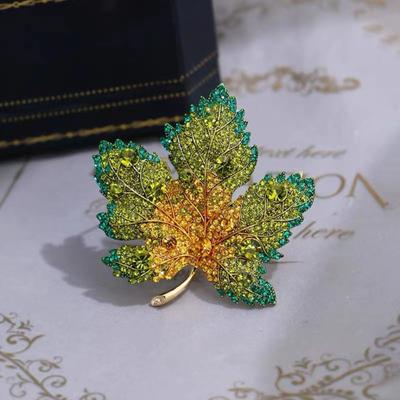 1/3Pcs Maple Leaf Brooch Colored Rhinestone Enamel Thanksgiving Brooch Festive Autumn Inspired