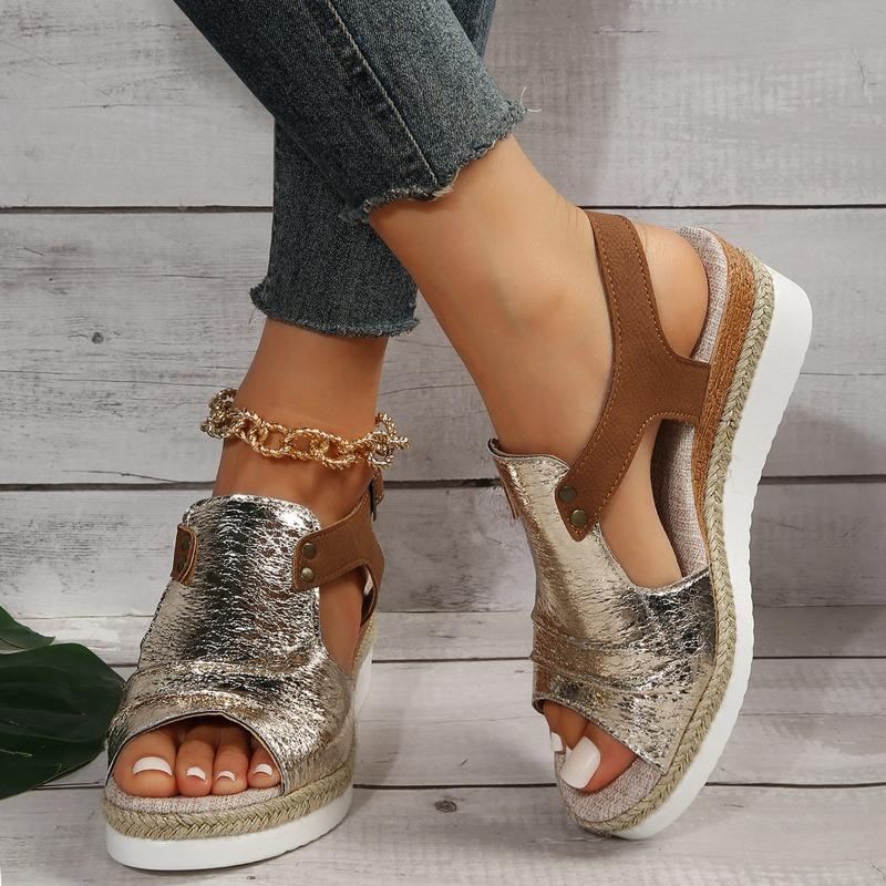 Summer new fish mouth wedge heel sandals large size pleated belt buckle thick sole hemp rope sole women's sandals
