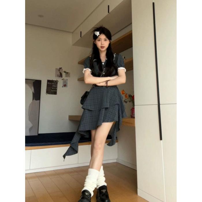 French retro college style lace edge doll collar plaid dress women s design sense niche irregular cake dress S