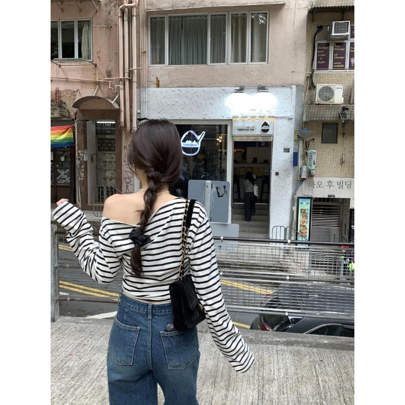 Women's South Korean Chic Stripe Fit Off-the-Shoulder Long Sleeves Shirt Slim Slimming Inner Wear Bottoming Shirt Retro Lady