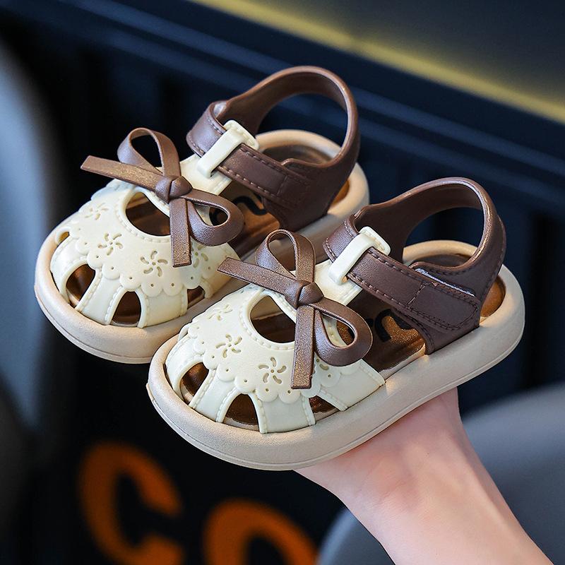 Children's Summer Slippers for Girls and Boys, Indoor Bathroom Non-Slip Soft Sole Cartoon Baby Sandals