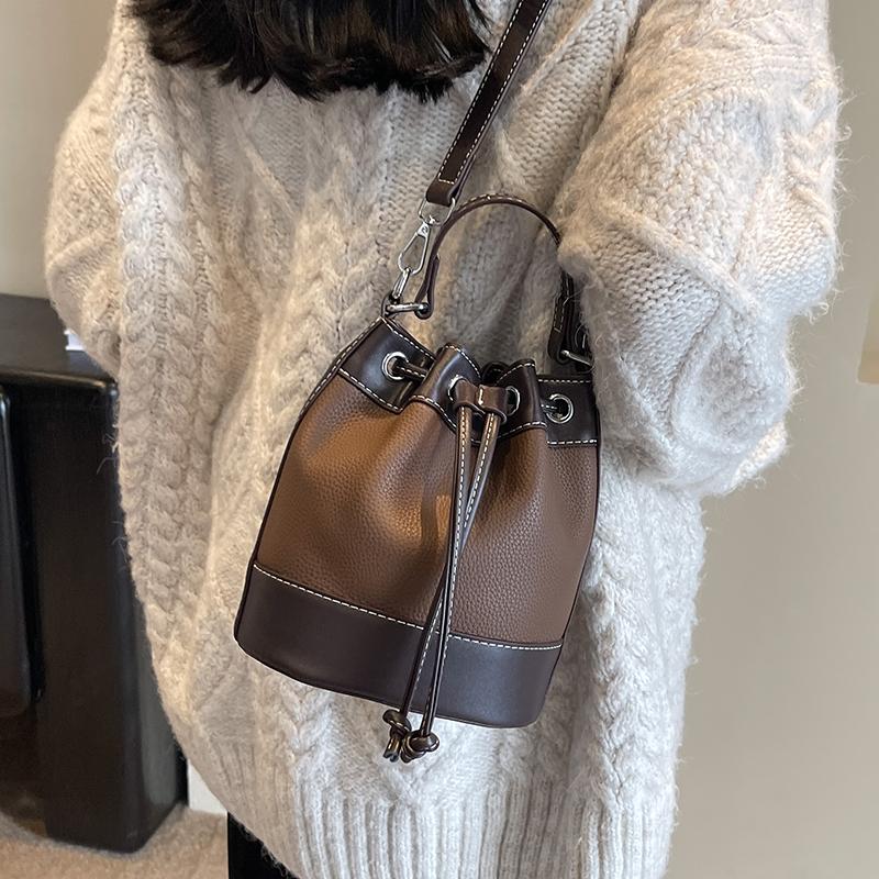 Luxury Designer Bucket Crossbody Bag  New Women Drawstring Vintage Handbags High Quality Patchwork Leather Shoulder Bags