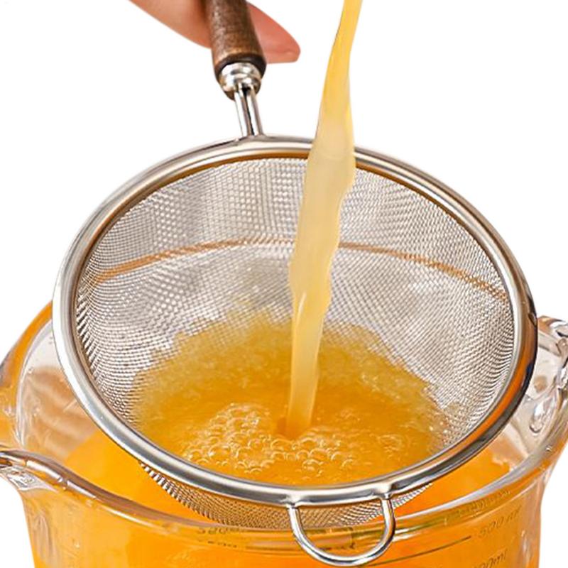 1PC Stainless Steel Mesh Filter Spoon with Wooden Handle Flour Filter Spoon Household Kitchen Fried Food Filter Oil  Baking Tool
