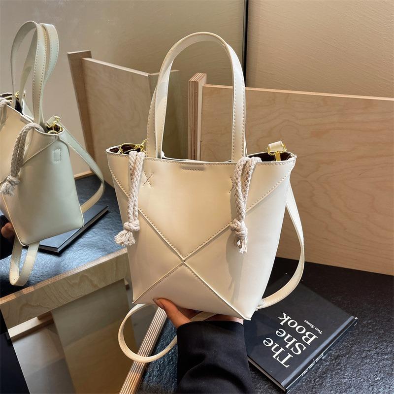 Handbag Bag Women's New Folding Bucket Bag Niche Trend Versatile Soft Leather Messenger Bag Women