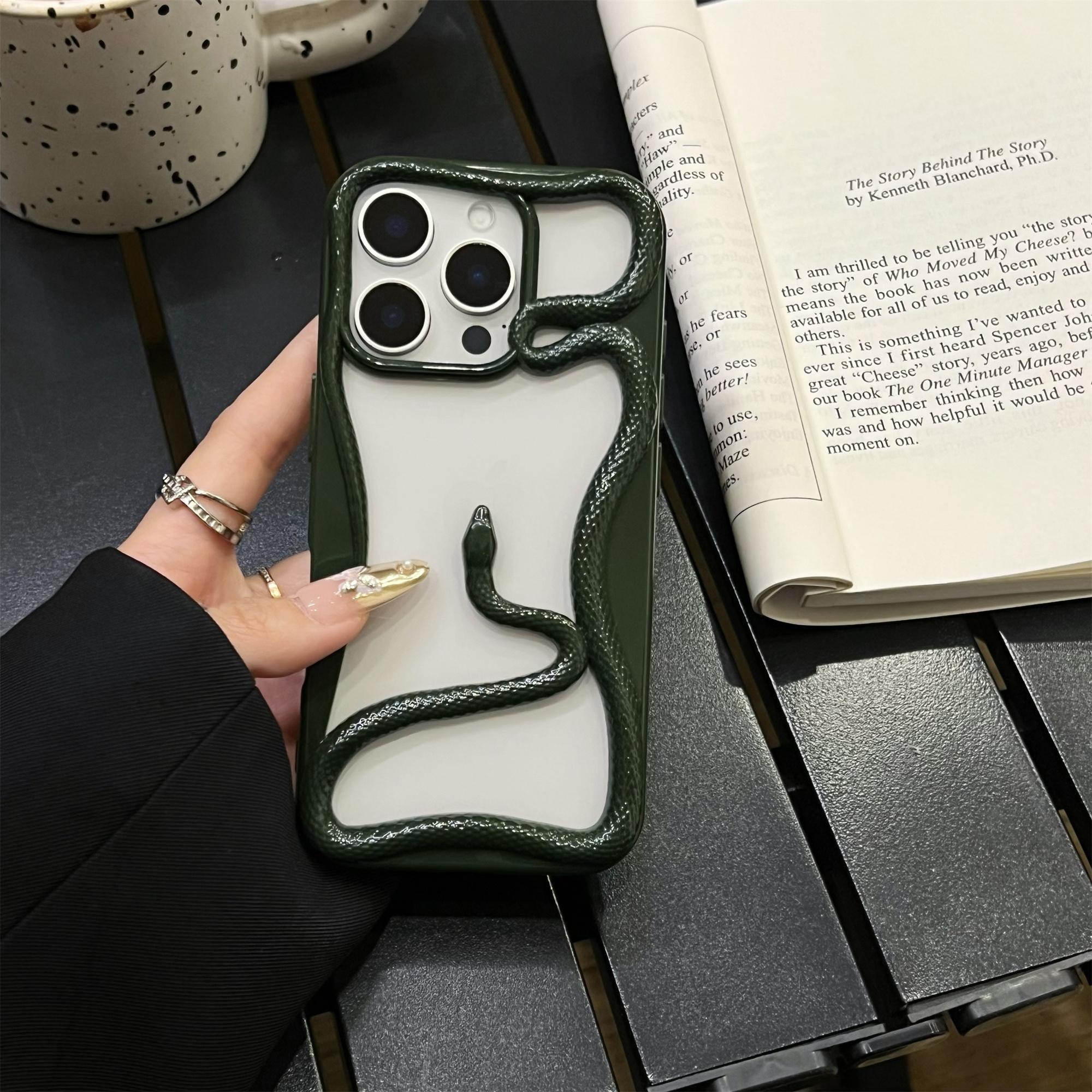 

For iPhone 16 Pro Bumper Case Hollow Snake Design TPU Phone Cover Wine Red