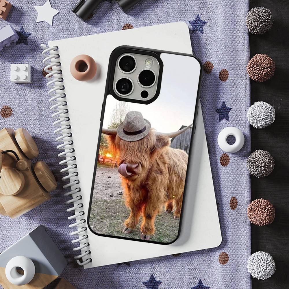 Cute Art Highland Cow For iPhone 15,Mini,13,Max,11,16,17,14,Plus,12,Pro,For Magsafe,Magnetic Wireless Charging Case