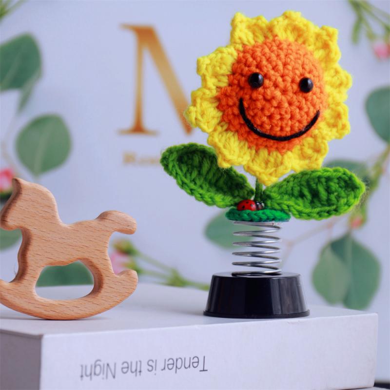 Car Decoration Ornaments Hand-woven Sunflower Shake Head Interior Decoration Flower Simulation Pendent Car Styling