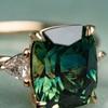 Finger Ring Simple Styles All Match Shiny Stunning Visual Effect Ultra-Light Decorative Alloy Women Simulated Gem Stone Emerald Ring for Women