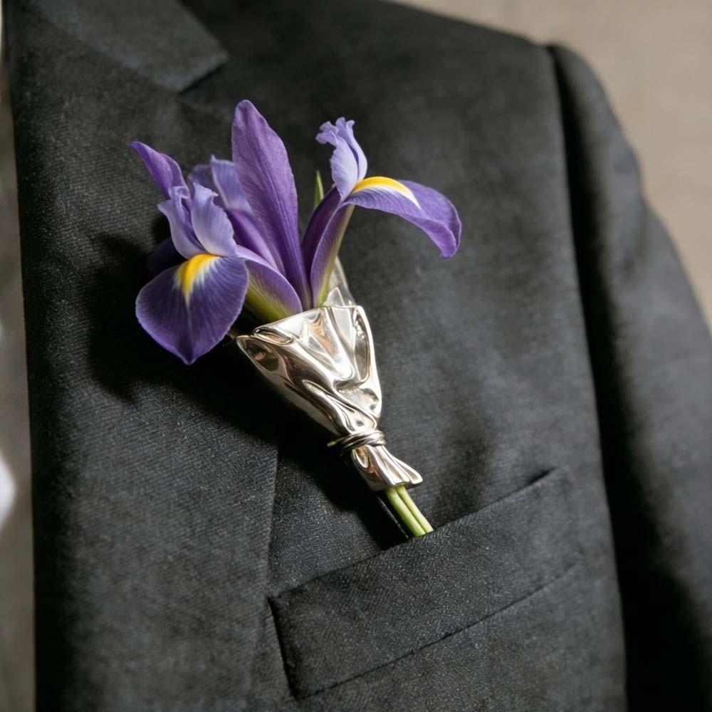 Elegant Flower Insertable Brooch French Style Silver Glossy Pin Metal Corsage Ornament  Banquet