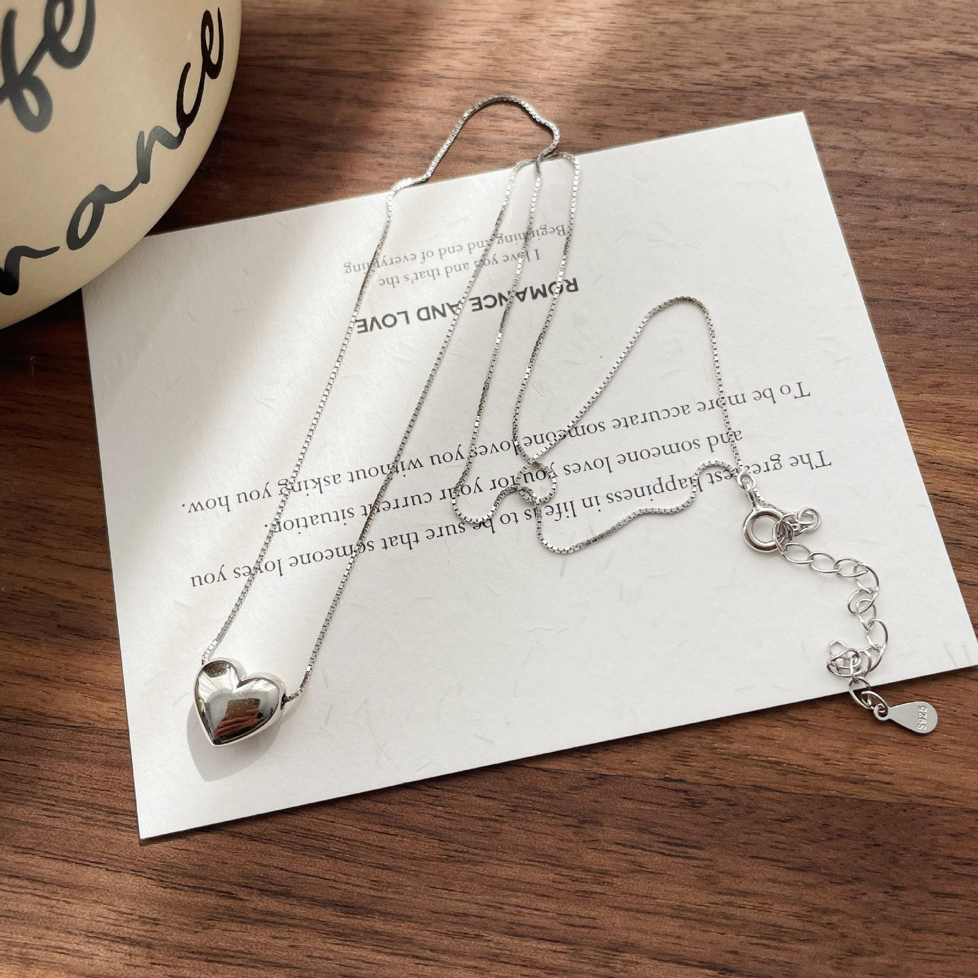

Simple design S925 silver high-end three-dimensional love peach heart pendant necklace light luxury temperament collarbone chain 925 silver платиновый