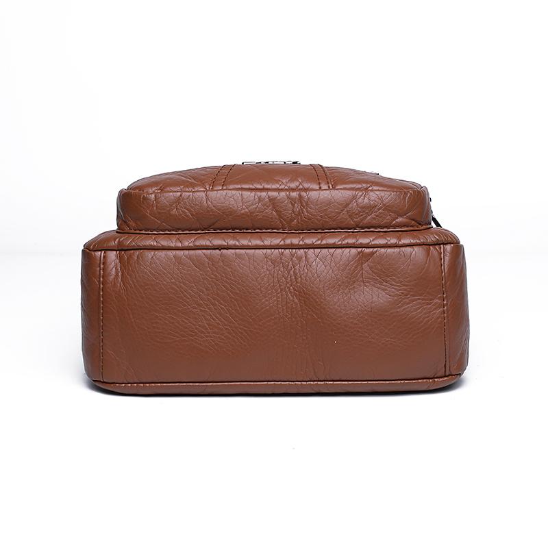 Women's Soft Leather Bag Middle-Aged Mother Crossbody Bag Large Capacity Multi-Pocket Commuter Shoulder Bag