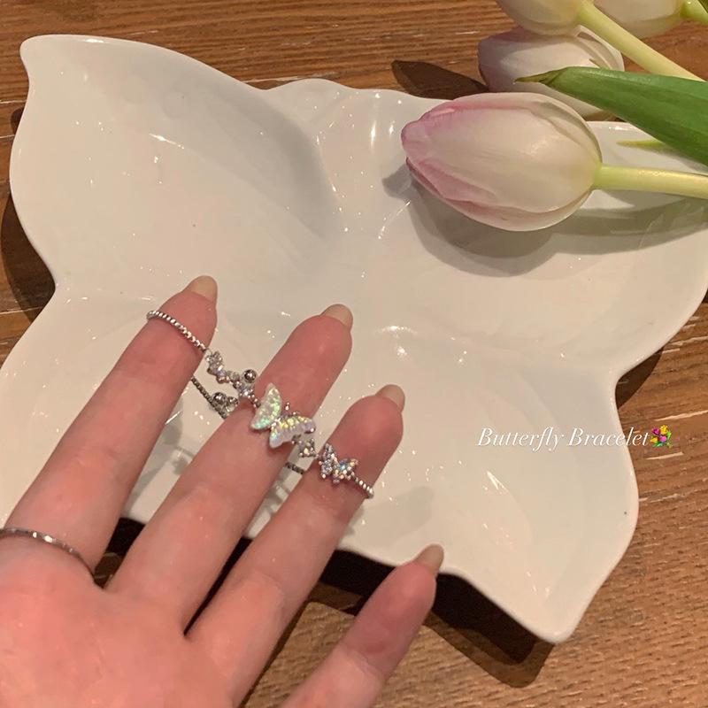 Super fairy butterfly pull titanium steel bracelet women ins niche design bracelet girlfriends Internet celebrity jewelry