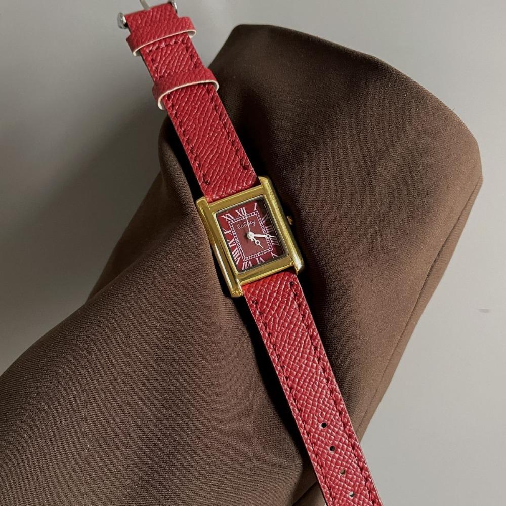 Fashion Precise Women’s Watch Elegant Minimalist Quartz Watch Water Resistant Luxury Leather Strap Watches Female Business
