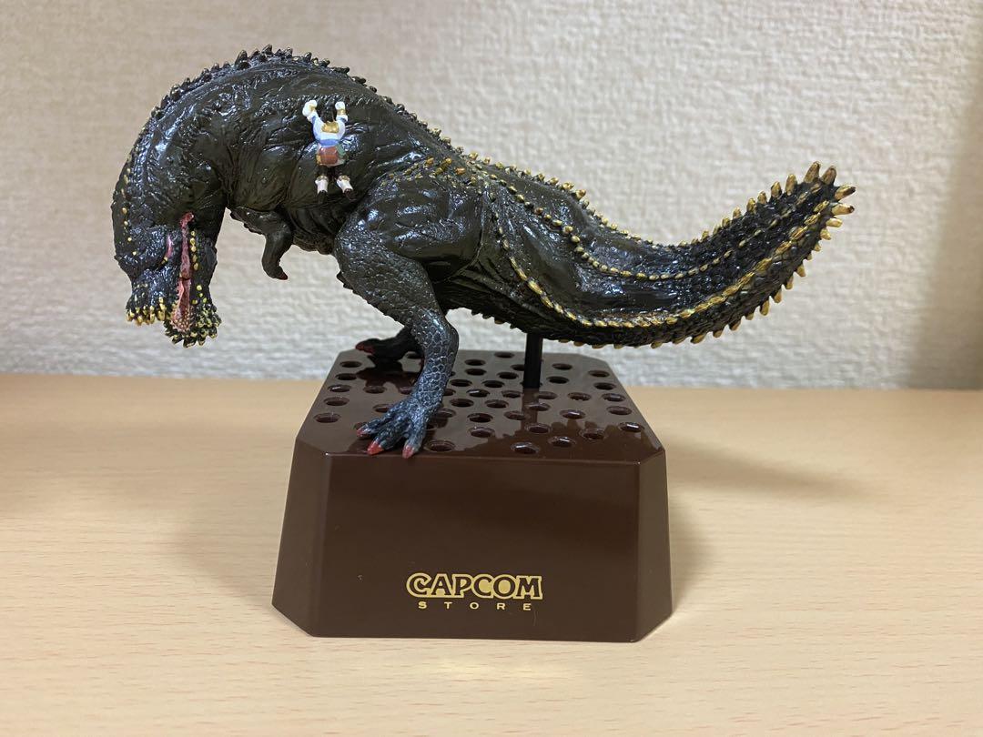 

[USED] Monster Hunter Capcom Store Exclusive Receptionist x Deviljho Figure