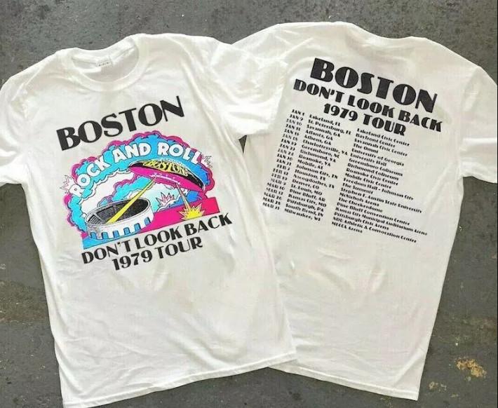Vintage Boston Rock Band Don039t Look Back 1979 Tour Unisex Classic T-shirt Unisex T-Shirt XL