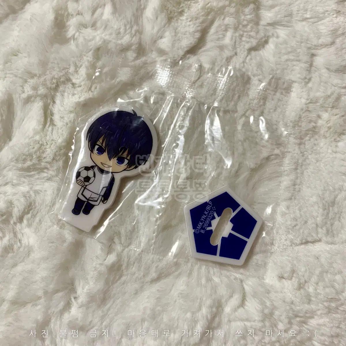 

Blue Rock Исаги Йоичи Гача Мини Акриловая Подставка Капсульная Игрушка