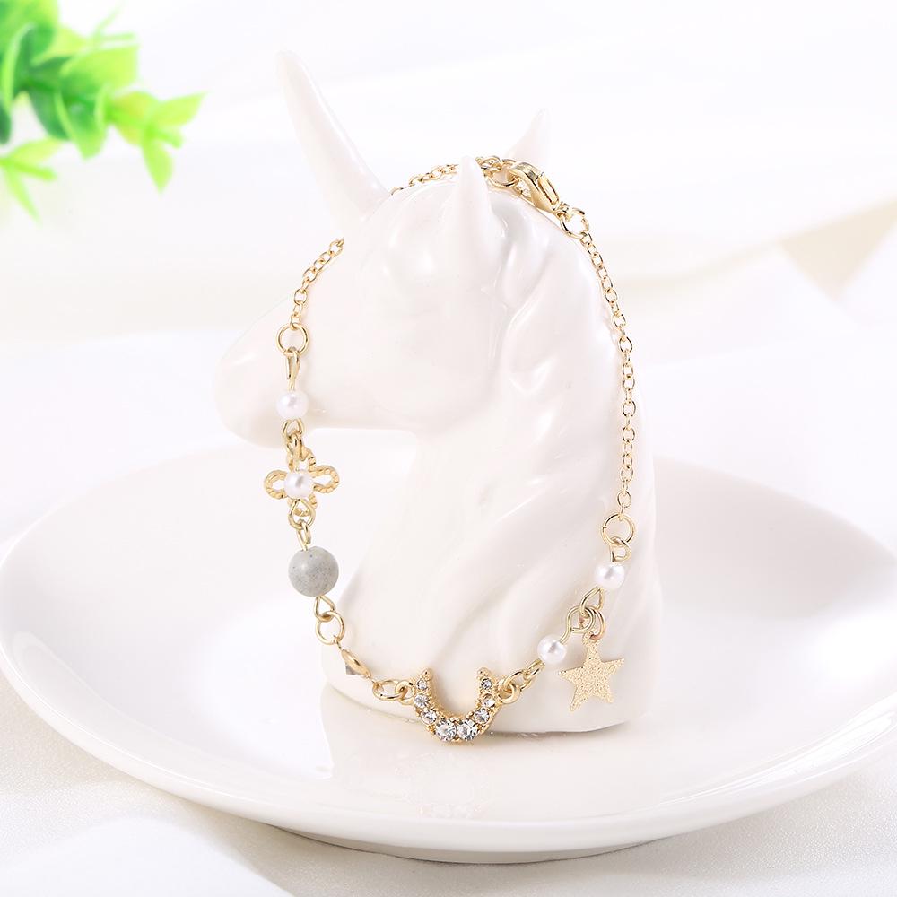 Korean Style Star Moon Zircon Bracelet: Versatile Pearl Bangle for Women