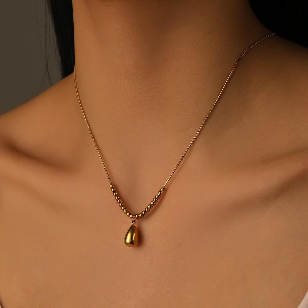 18K Gold Plated Retro Water Drop Pendant Necklace with Snake Chain