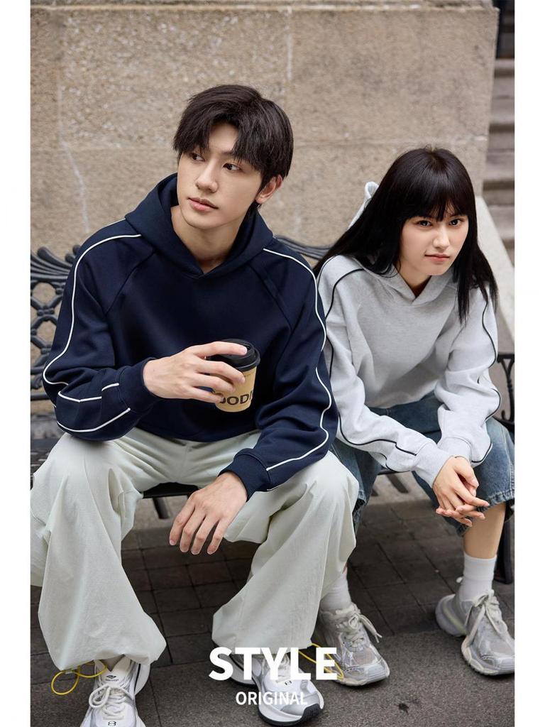 Men's Fashion Trend Loose Hooded Sweatshirt - Autumn/Winter Couple Jacket with Logo Print