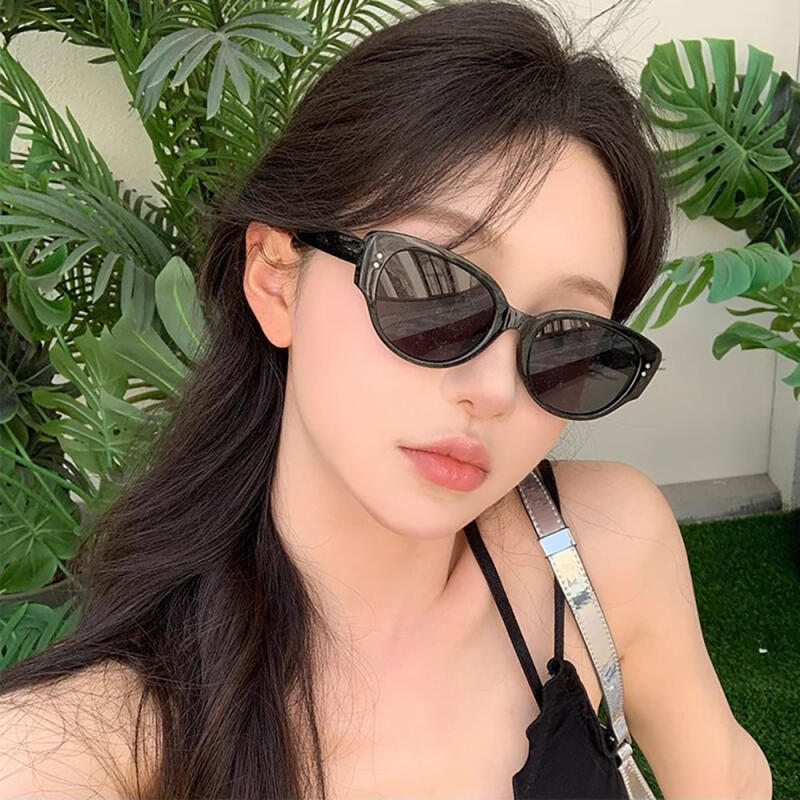 NeoRetro 20307 Ugly Sunglasses C1 Black