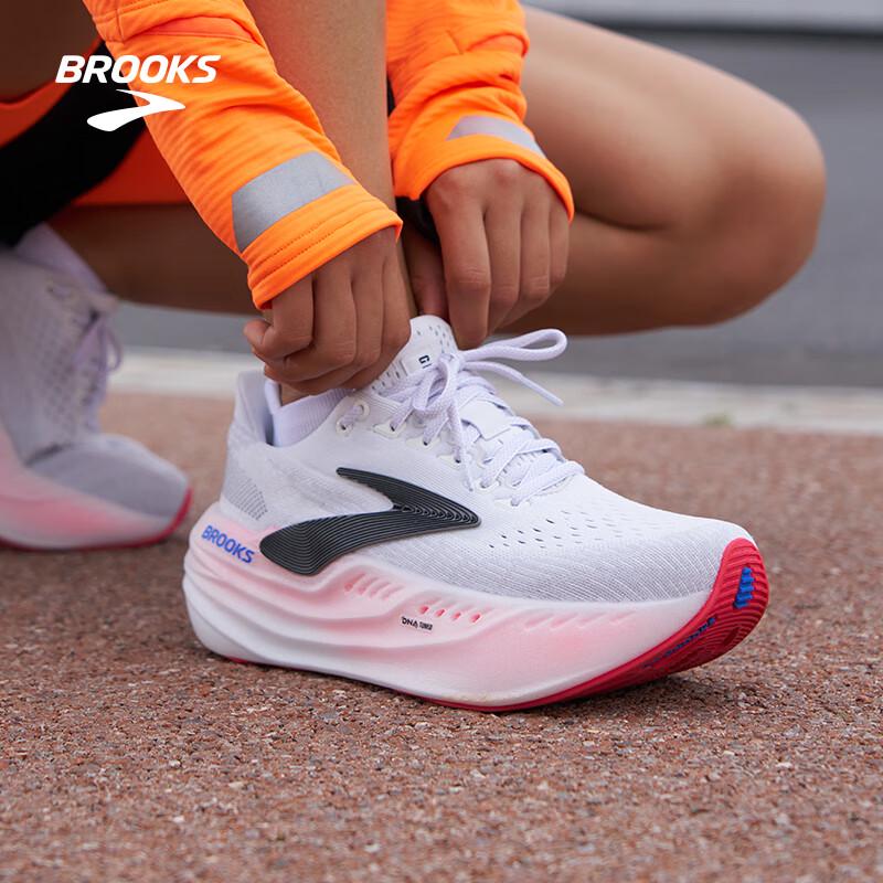 Brooks Women s Glycerin Max Cushioned Running Shoes 8.5