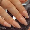 Wielorazowy Akrylowy Zestaw Manicure'u Sztucznych Paznokci Migdałowy Neutralny Nude Żelowy Przyklejany do Paznokcia Błyszczący Szpilki Odpowiedni dla Kobiet