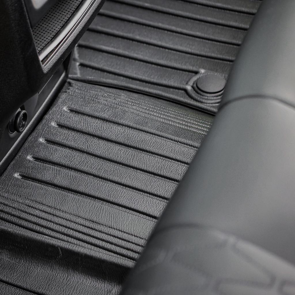 Nissan NV400 car mats from 2010